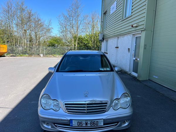 Mercedes-Benz C-Class Saloon, Petrol, 2005, Silver