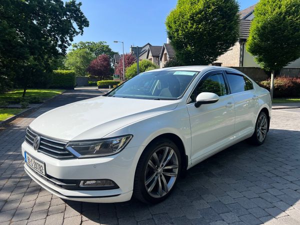 Volkswagen Passat Saloon, Diesel, 2016, White