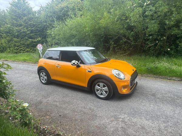 Mini Cooper Hatchback, Petrol, 2016, Orange