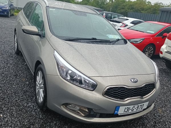 Kia Ceed Estate/Jeep, Diesel, 2013, Silver