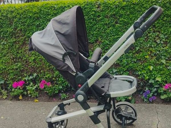 Beep twist pram best sale