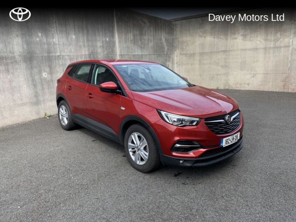 Vauxhall Grandland X Hatchback, Diesel, 2018, Red