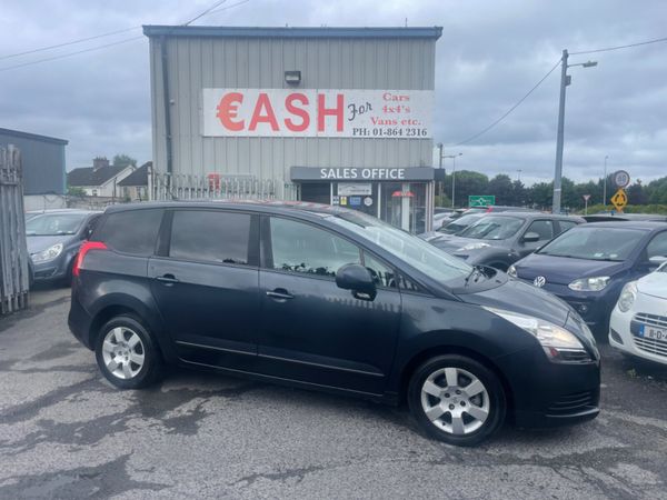 Peugeot 5008 MPV, Diesel, 2013, Blue