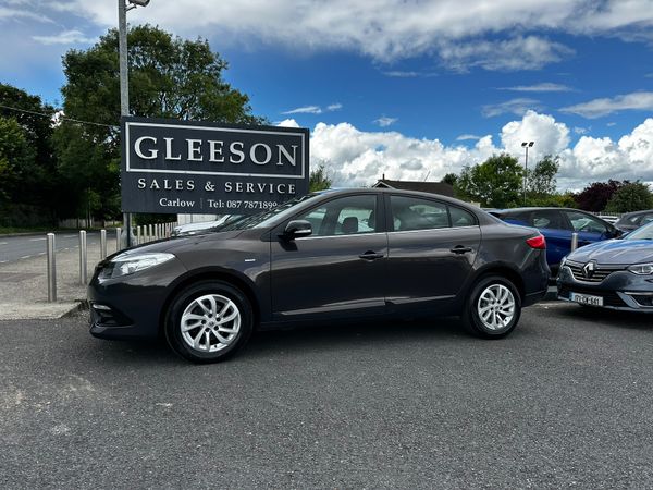 Renault Fluence Saloon, Diesel, 2016, Brown