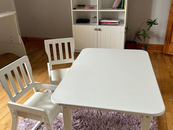 Lidl childrens table and chairs hotsell