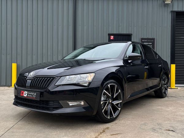 Skoda Superb Hatchback, Diesel, 2018, Black