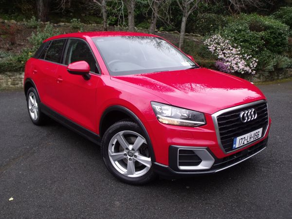 Audi Q2 SUV, Petrol, 2017, Red