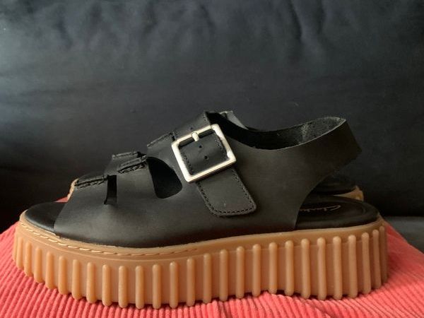 clarks sandals size 6 7 Clothes Ads For Sale in Ireland DoneDeal