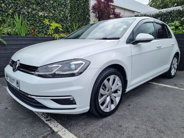 Volkswagen Golf Hatchback, Petrol, 2017, White