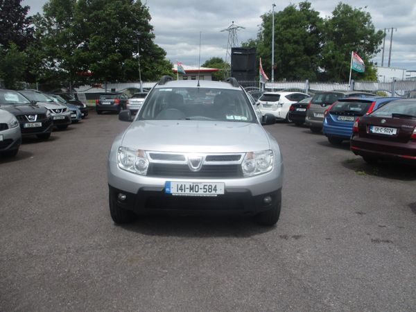 Dacia Duster SUV, Diesel, 2014, Silver