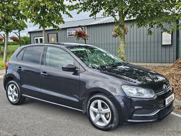 Volkswagen Polo Hatchback, Petrol, 2015, Black