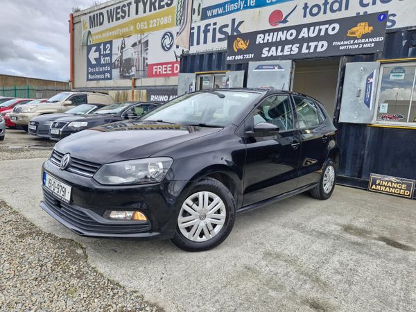 Volkswagen Polo Hatchback, Petrol, 2015, Black