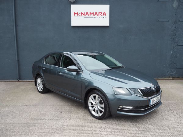 Skoda Octavia Saloon, Diesel, 2018, Grey