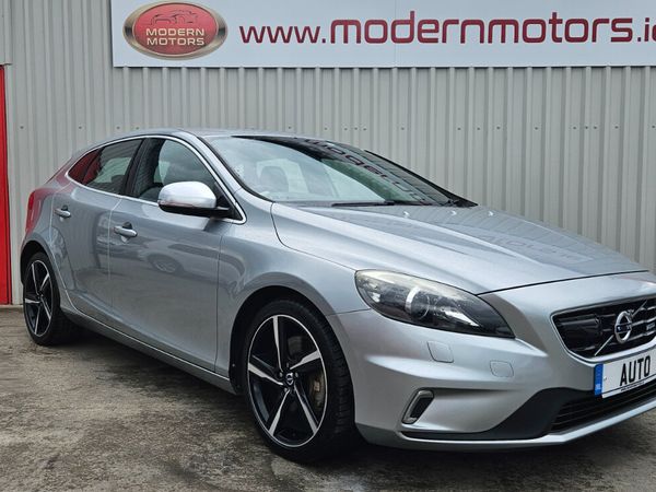 Volvo V40 Hatchback, Petrol, 2013, Grey