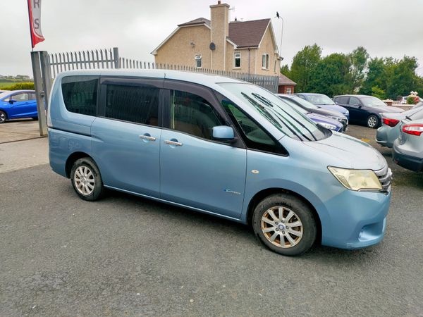 Nissan Serena MPV, Petrol Hybrid, 2013, Blue