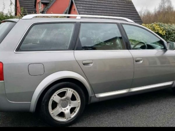 Audi A6 Estate, Petrol, 2004, Grey