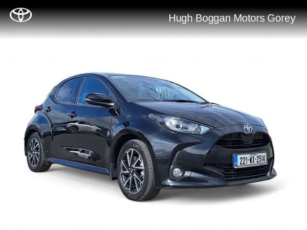 Toyota Yaris Hatchback, Hybrid, 2022, Black