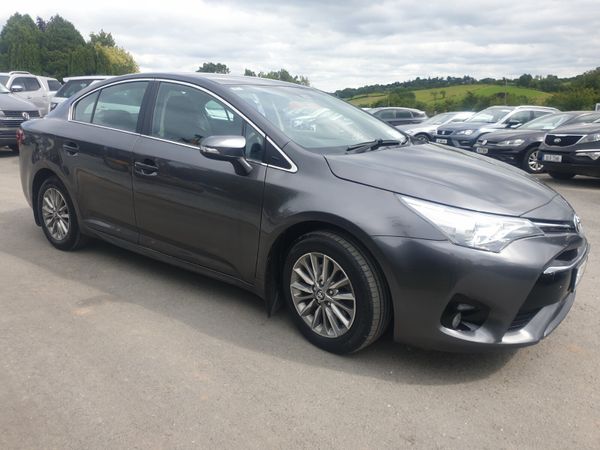 Toyota Avensis Saloon, Diesel, 2017, Grey