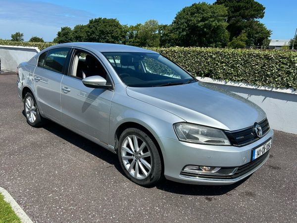 Volkswagen Passat Saloon, Diesel, 2014, Silver