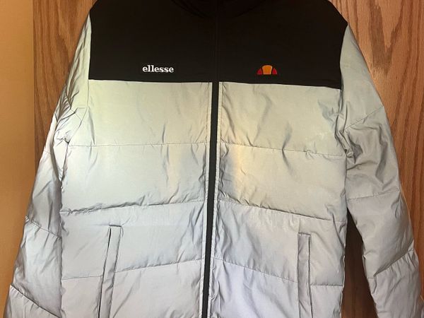 Ellesse volks reflective best sale