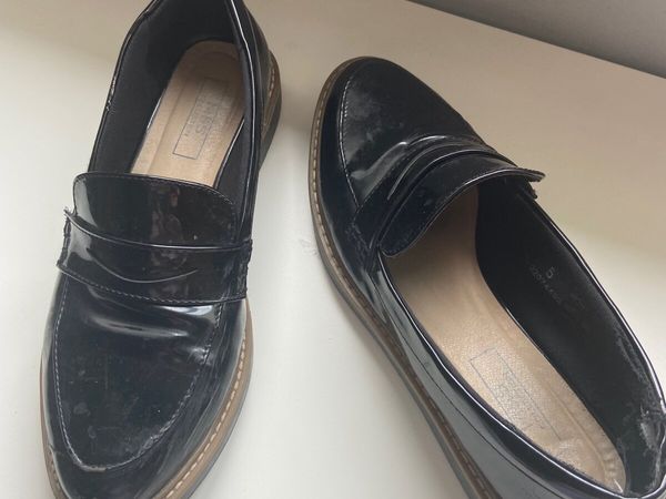 dunnes 2 Footwear Ads For Sale in Ireland DoneDeal