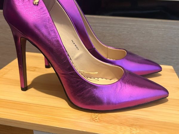 Amy huberman pink boots online