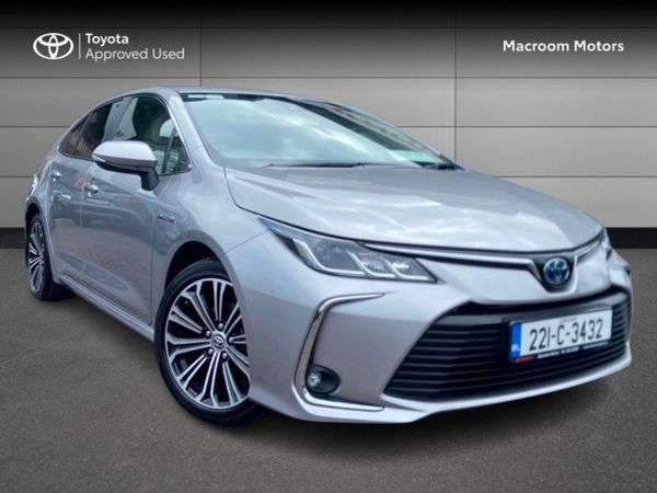 Toyota Corolla Saloon, Hybrid, 2022, Grey