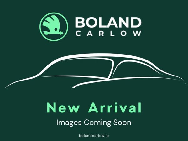 Skoda Octavia Saloon, Diesel, 2015, Green