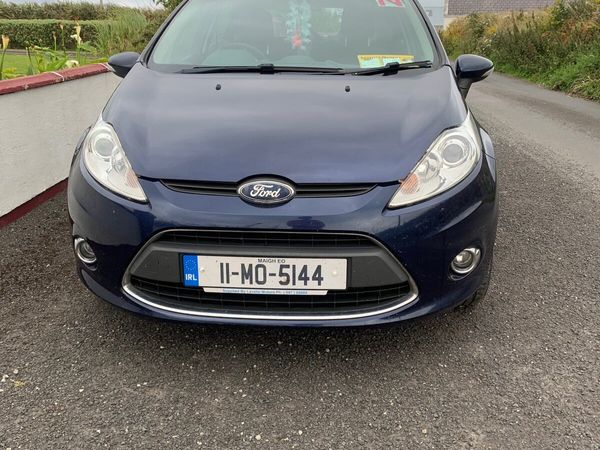 Ford Fiesta Hatchback, Petrol, 2011, Blue