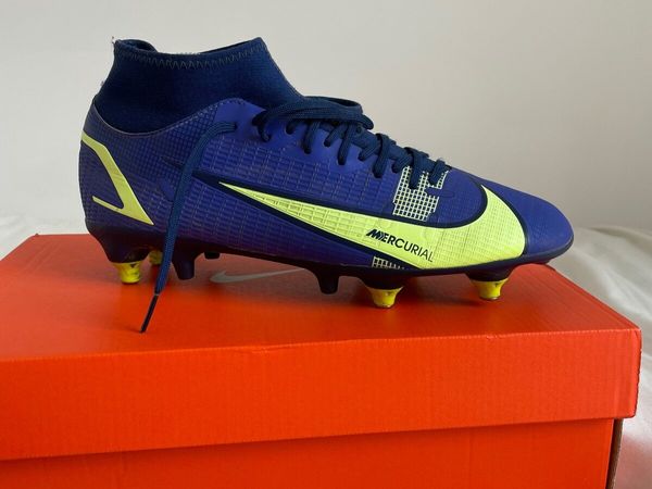 Astro boots size 6 hotsell