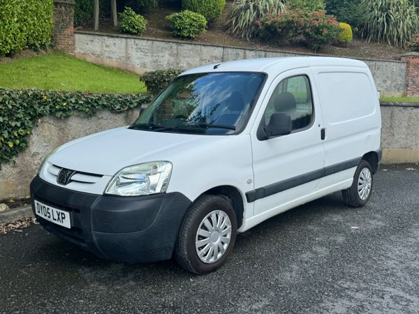 Peugeot Partner MPV, Diesel, 2005, White