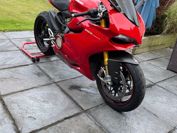 cc ducati panigale 1199