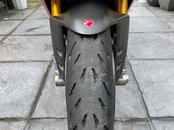 cc ducati panigale 1199