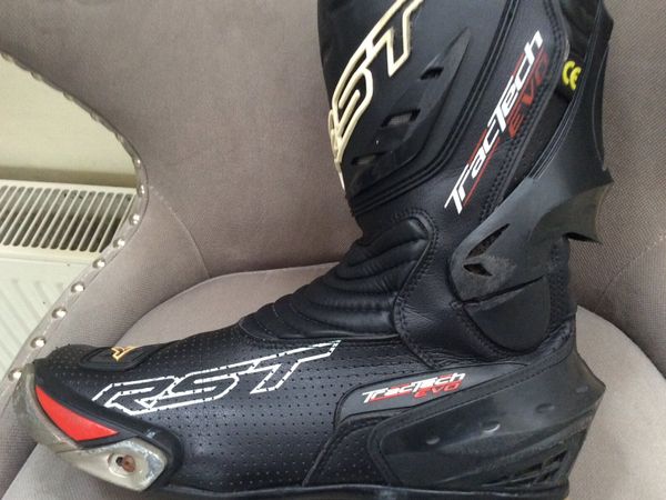 Clothes boots motorcycle store