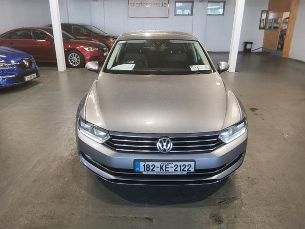 Volkswagen Passat Saloon, Diesel, 2018, Grey