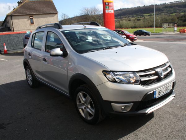 Dacia Sandero Stepway Hatchback, Petrol, 2016, Silver