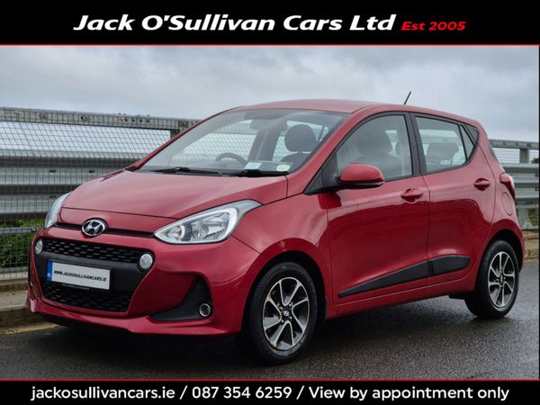 Hyundai i10 Hatchback, Petrol, 2018, Red