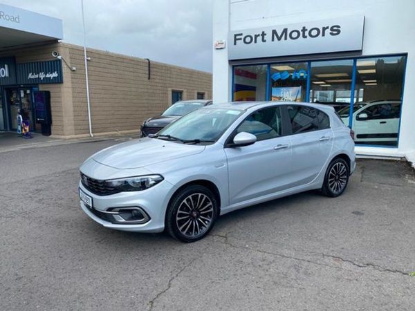 Fiat Tipo Hatchback, Petrol, 2023, Silver