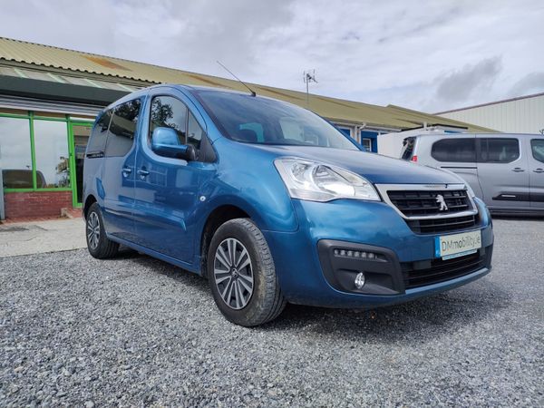 Peugeot Partner MPV, Diesel, 2019, Blue