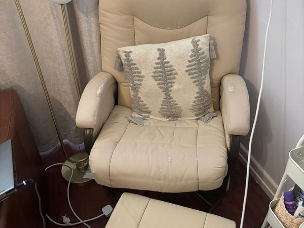 Feeding chair gumtree best sale