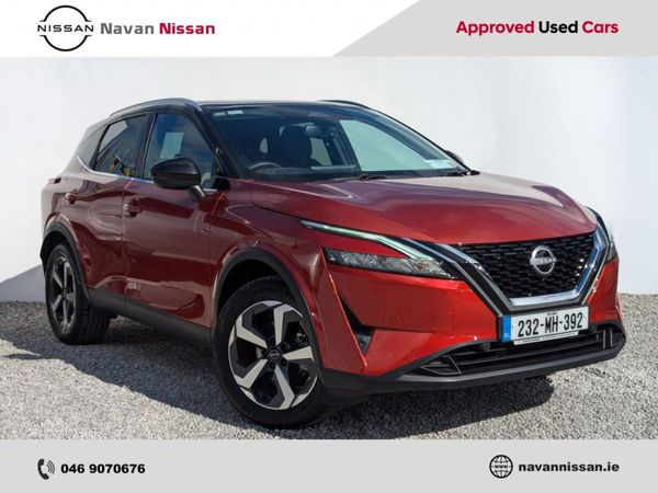 Nissan Qashqai MPV, Petrol, 2023, Red
