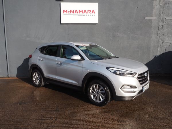 Hyundai Tucson SUV, Diesel, 2016, Silver