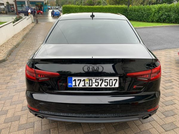 Audi A4 Saloon, Petrol, 2017, Black