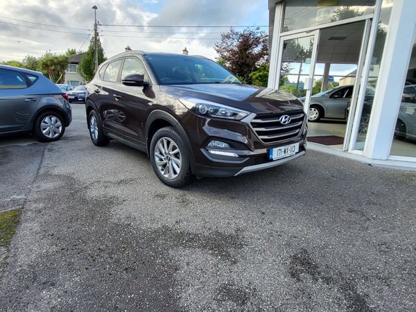 Hyundai Tucson SUV, Diesel, 2017, Brown