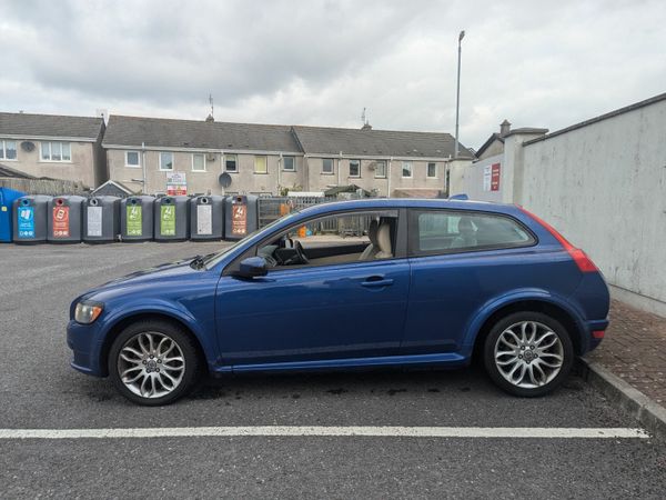 Volvo C30 Hatchback, Petrol, 2009, Blue