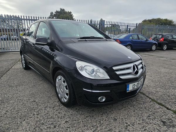 Mercedes-Benz B-Class MPV, Diesel, 2012, Black