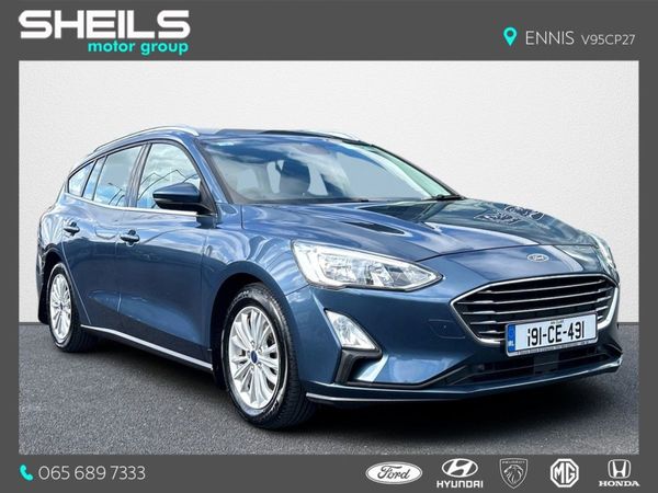 Ford Focus Estate, Petrol, 2019, Blue