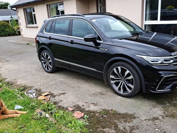 Volkswagen Tiguan SUV, Diesel, 2021, Black