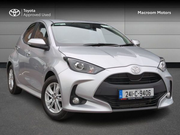 Toyota Yaris Hatchback, Petrol, 2024, Silver