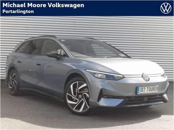 Volkswagen ID.7 Estate, Electric, 2025, Blue